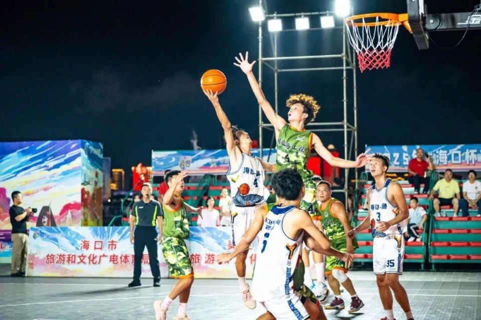 Uc, 观众沉醉于