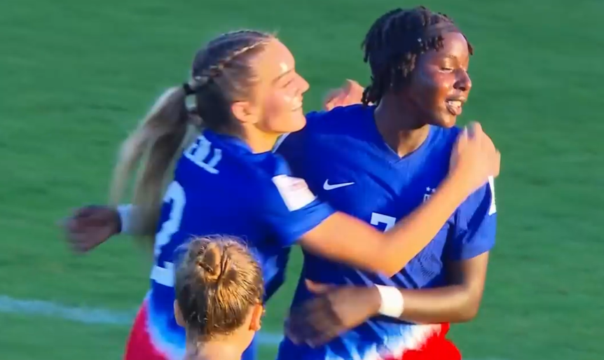 梅开二度, 扩大领先优 梅开二度, 扩大领先优