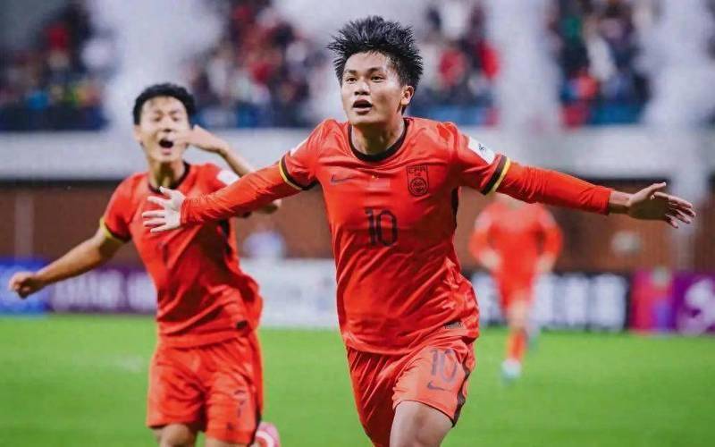 术总监傅博, 初自降身价, 定夺